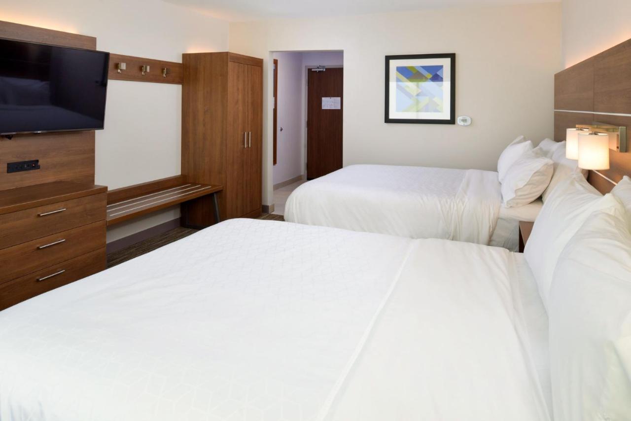 Holiday Inn Express & Suites - Ottumwa By Ihg Ngoại thất bức ảnh