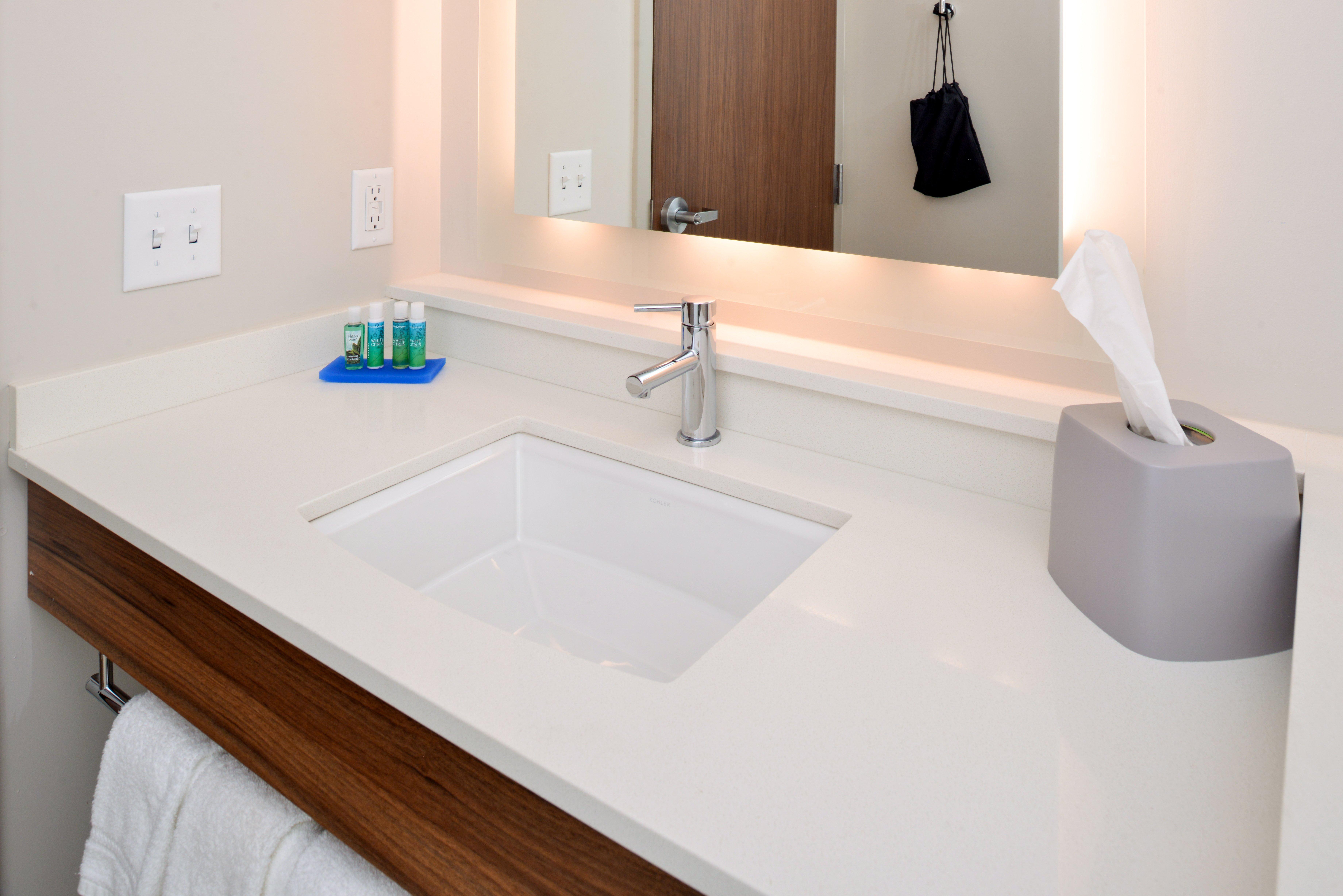 Holiday Inn Express & Suites - Ottumwa By Ihg Ngoại thất bức ảnh