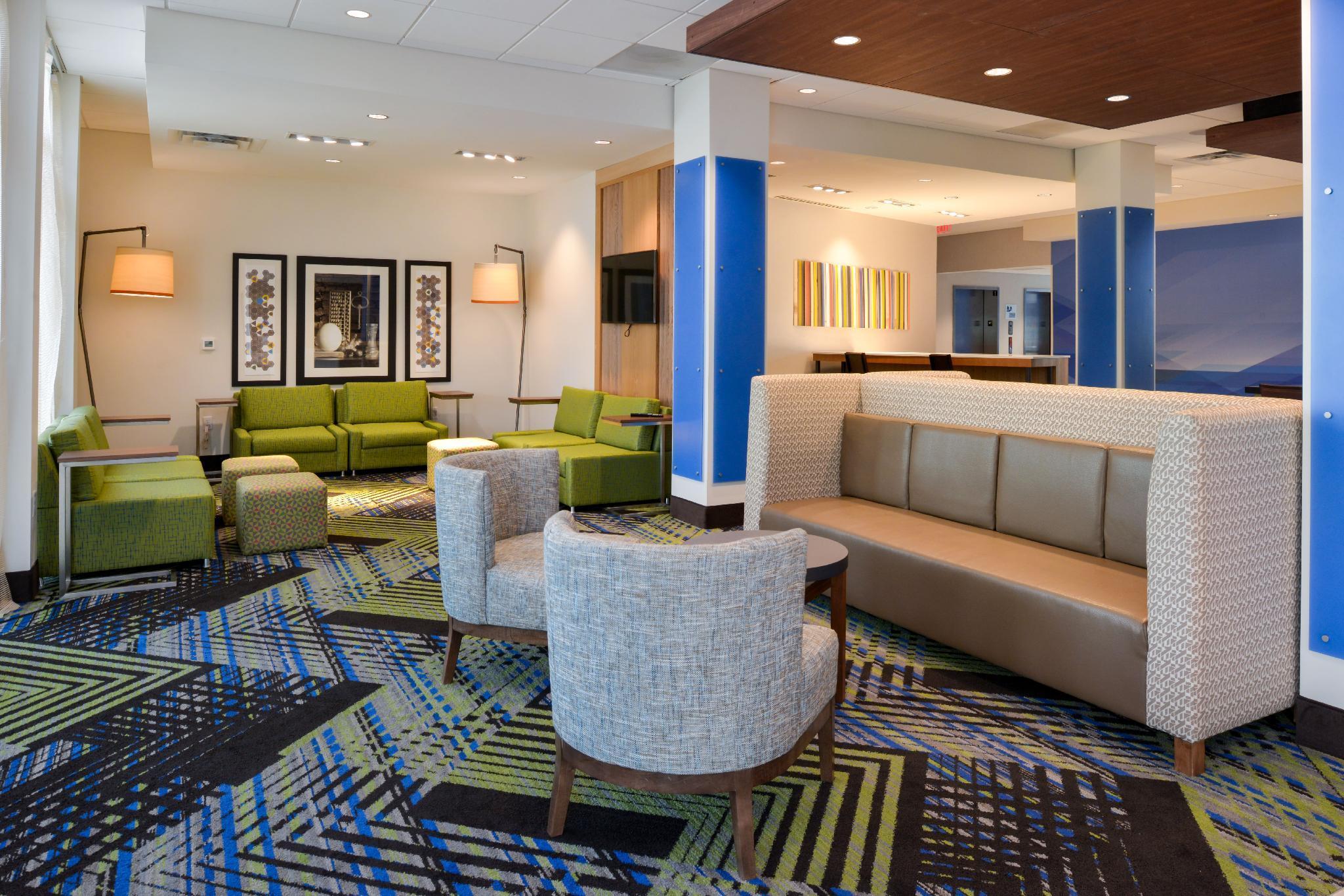 Holiday Inn Express & Suites - Ottumwa By Ihg Ngoại thất bức ảnh